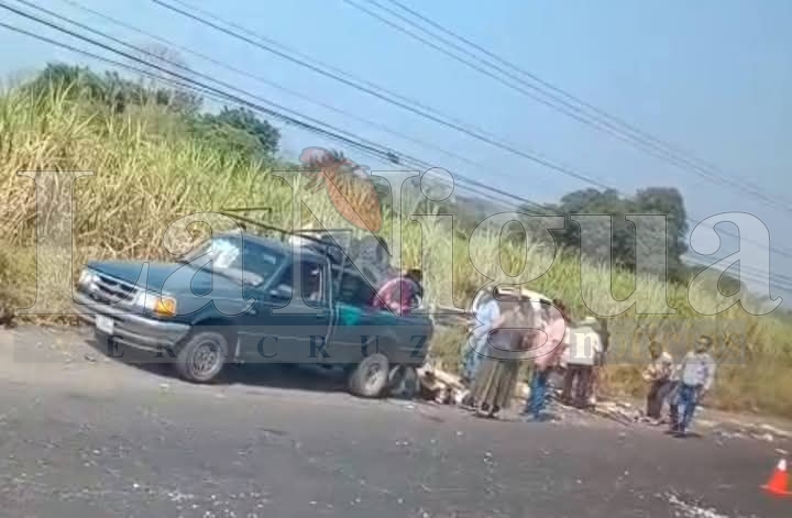 Vuelca camioneta en la federal Córdoba-Veracruz 1 img 20250330 wa0025876662002219386667