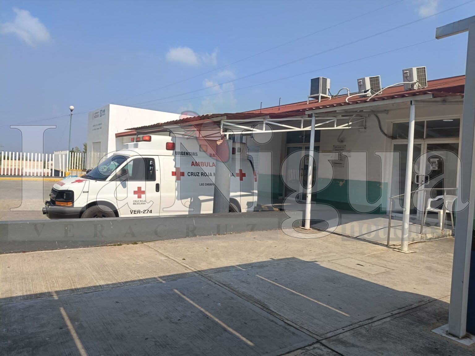 Hombre ingresa baleado al hospital Dr. Pedro Coronel Pérez tras riña en La Michoacana