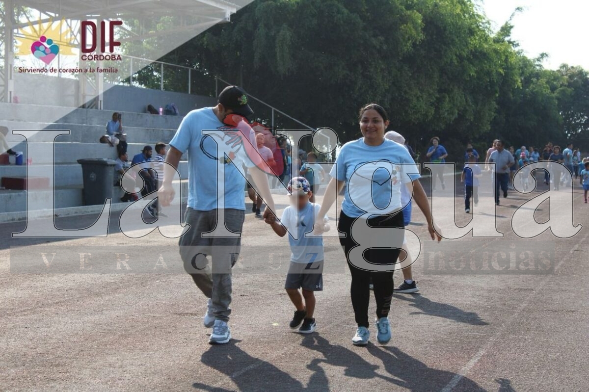 Se realizó esta mañana “Carrera Azul”, con gran participación de familias cordobesas 19 img 20250406 wa01084042374272391649151
