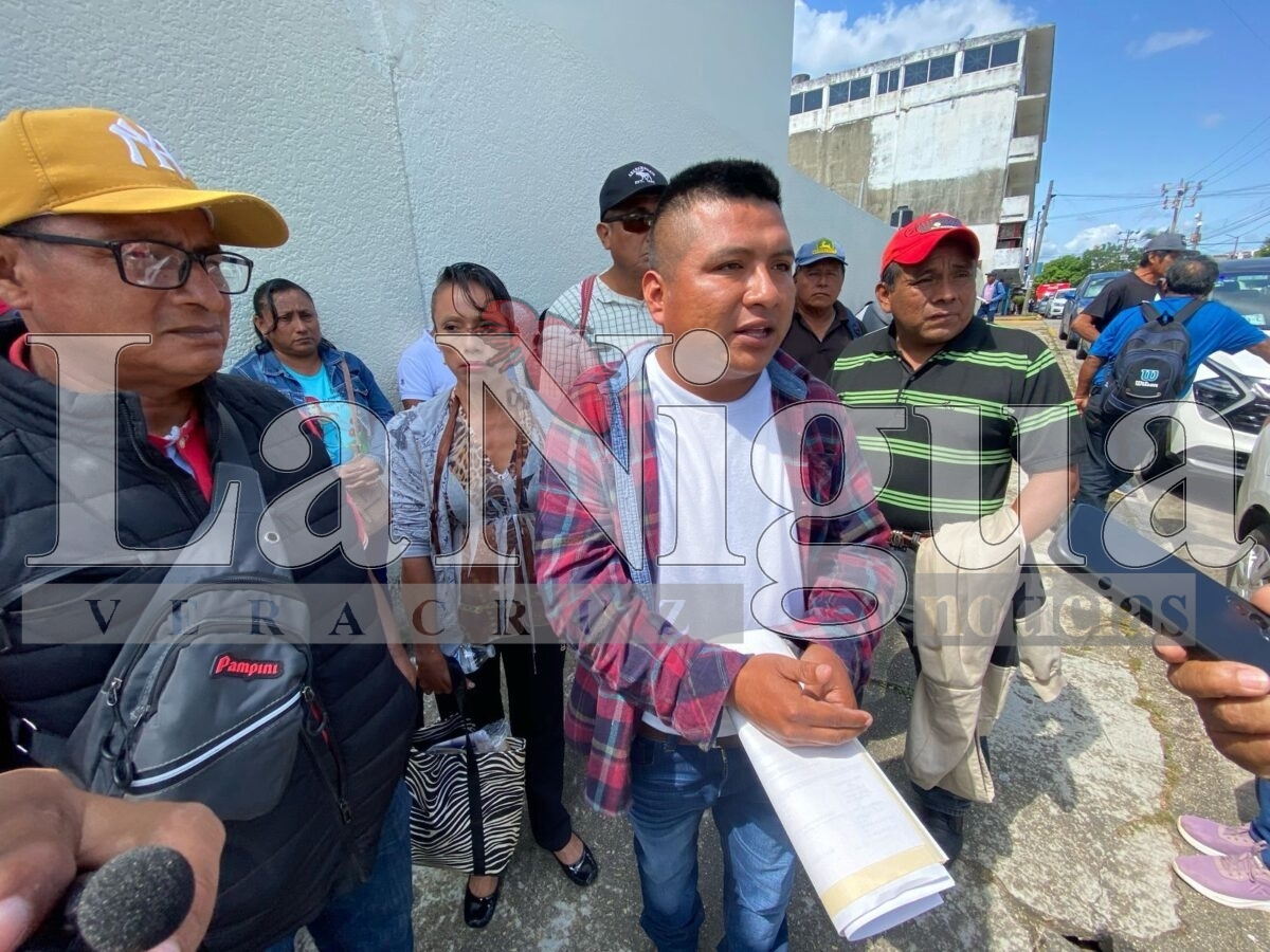 Comunidades del sur de Veracruz logran avances tras reunión con la CFE en Coatzacoalcos 2 img 20250409 wa00695350263971082843799