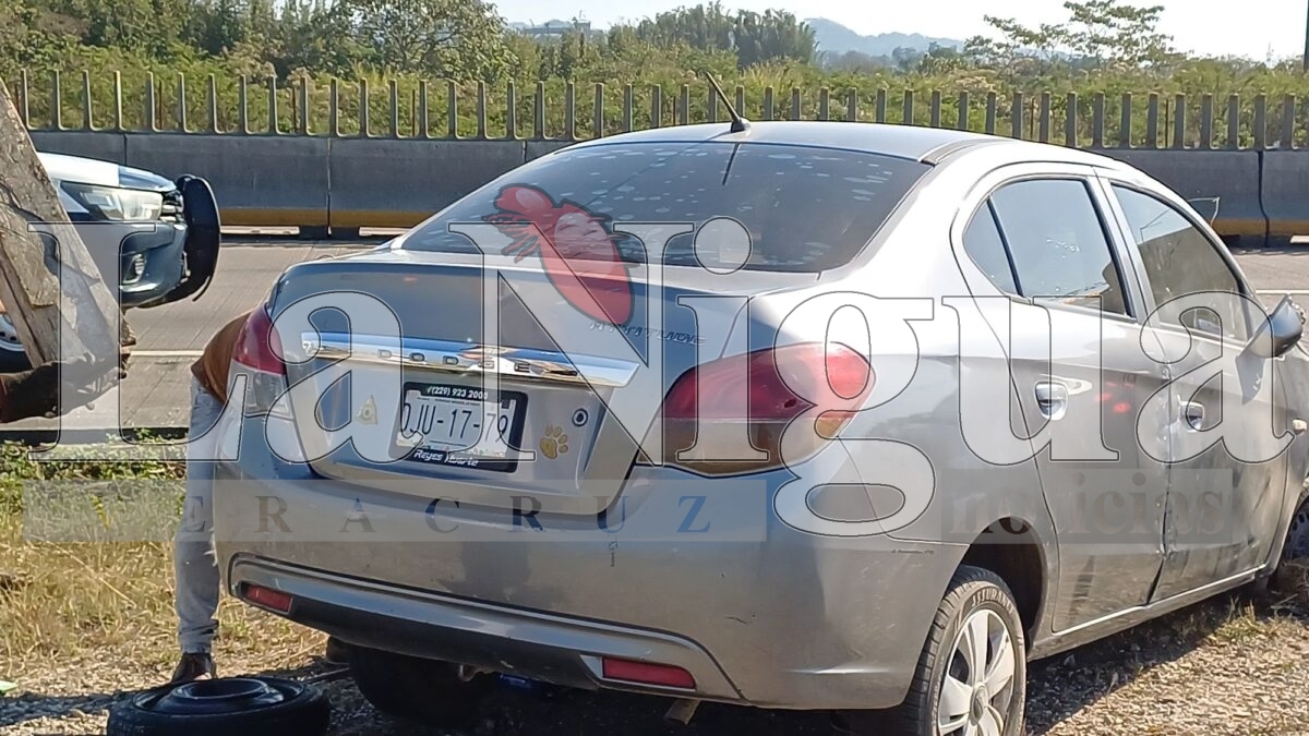 Vuelca vehículo en la autopista Córdoba-Veracruz. 9 img 20250414 wa00286894754233840285669