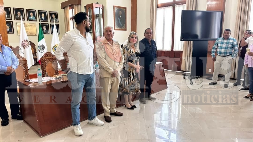Constituyen la Federación de Organizaciones Sindicales al Servicio de los Ayuntamientos del Estado de Veracruz-CROC 1 img 20250427 wa00134094740239368783820