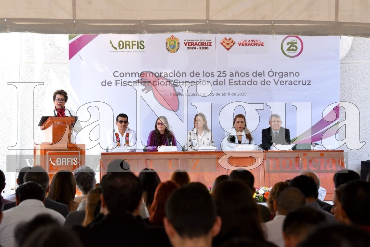 Participa Congreso local en conmemoración de los 25 años del Orfis