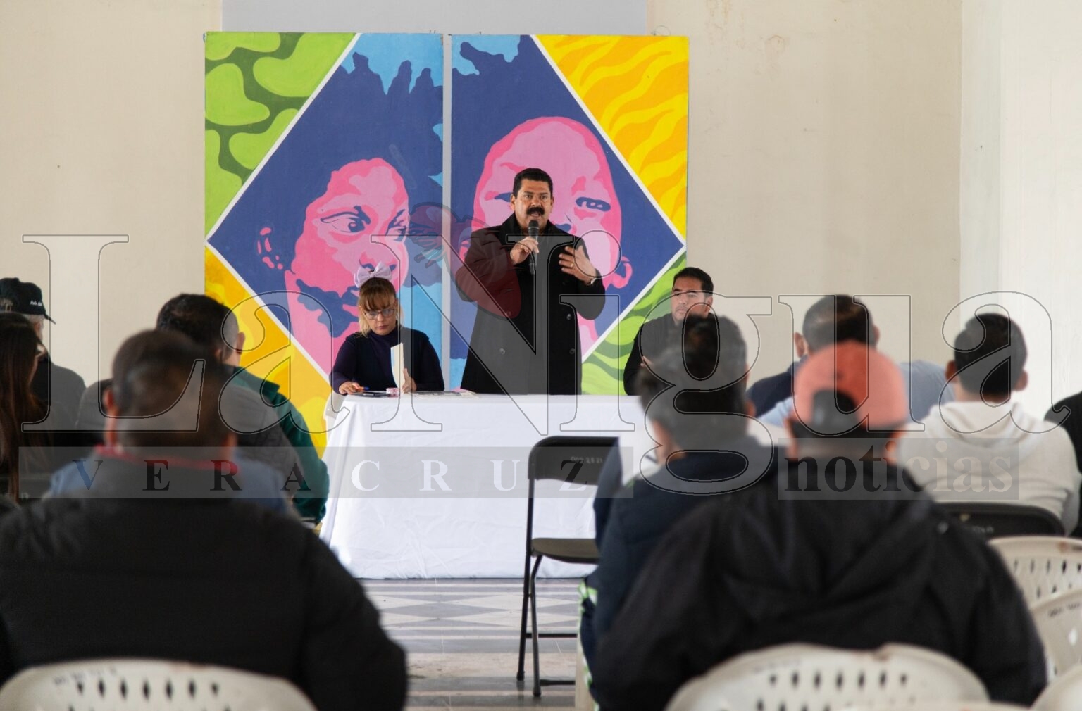 Se reúnen autoridades municipales y educativas para toma de acuerdos del desfile del 21 de mayo