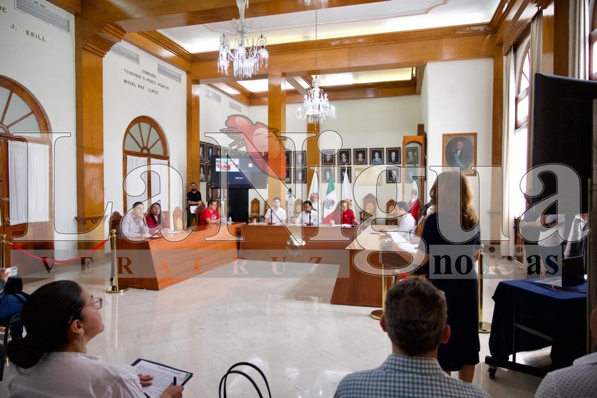 Se celebra Sesión de Cabildo Abierto