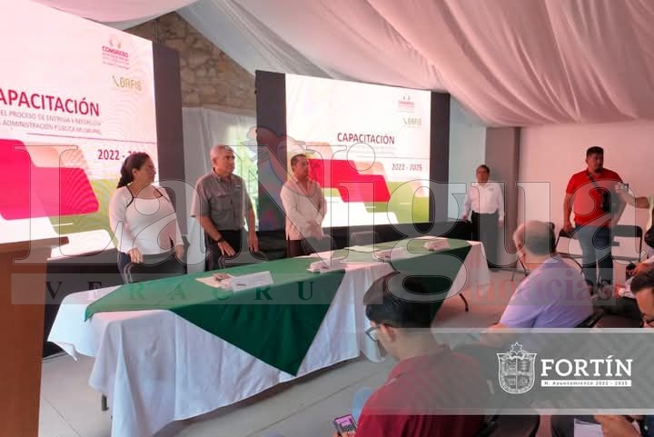 Fortín, sede la Capacitación para el Proceso de Entrega y Recepción de la Administración Pública Municipal 2022-2025 8 fb img 17483018906482597346147346555811