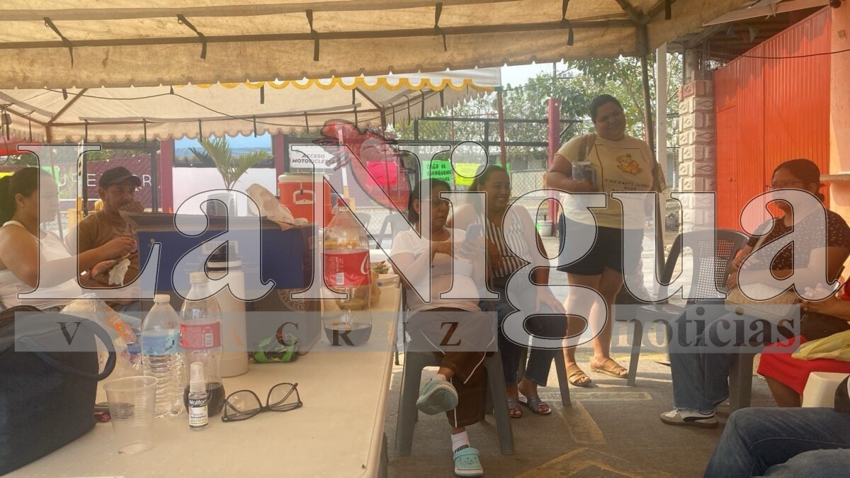 Continúa toma del Tecnológico de Tierra Blanca; sindicato denuncia violaciones laborales 1 img 20250503 wa00541988134682686666803