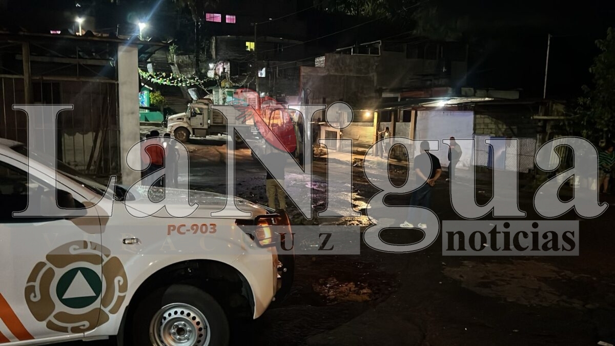 Atiende Protección Civil Córdoba tres afectaciones por el fenómeno hidrometeorológico 1 img 20250503 wa01553355177400205164962