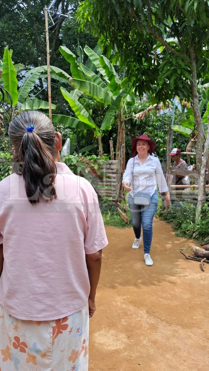 KAREN ZANATTA RECORRE TEPATLAXCO DE LAS ÁGUILAS A ALTA LUZ, LLEVANDO PROPUESTAS DE TRANSFORMACIÓN 1 img 20250511 wa00063393773490594847033