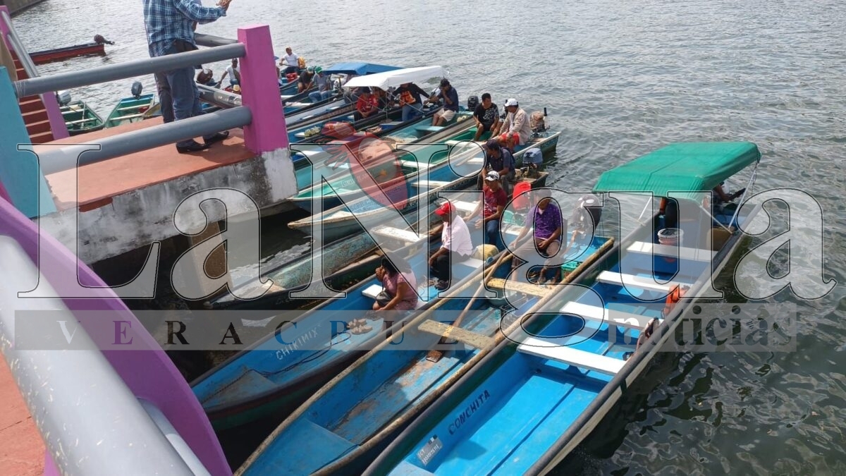Ocho derrames de hidrocarburo en el río Coatzacoalcos lo que ha provocado la refinería general Lázaro Cárdenas 3 img 20250511 wa00323026865443659885852