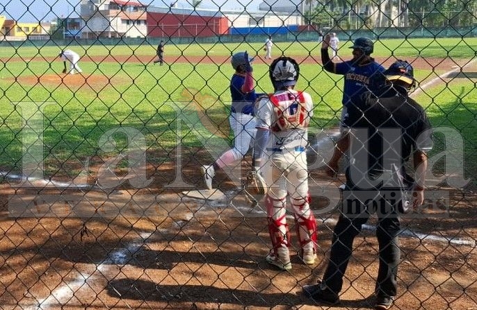Con tres jonroes y 4 en la octavaBar Victoria 7-2 a Bravos Radycom 3 img 20250516 wa00087009742948438686686