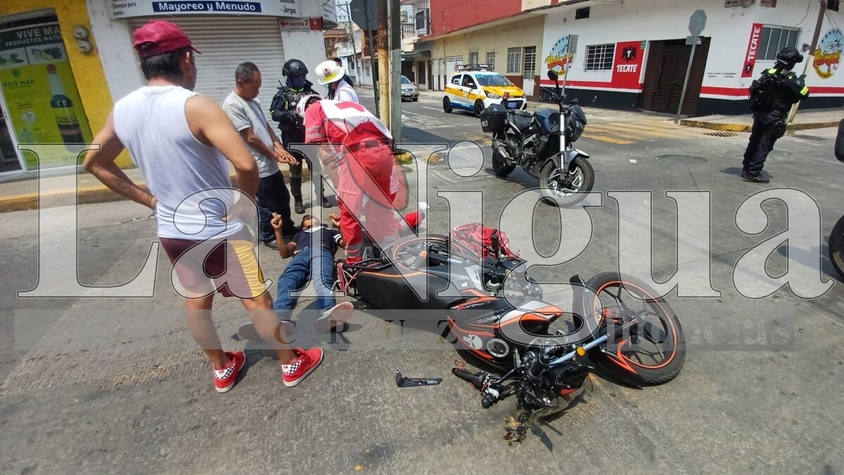 Motociclista se accidenta en la avenida 7 4 img 20250518 wa00324553329776345300788