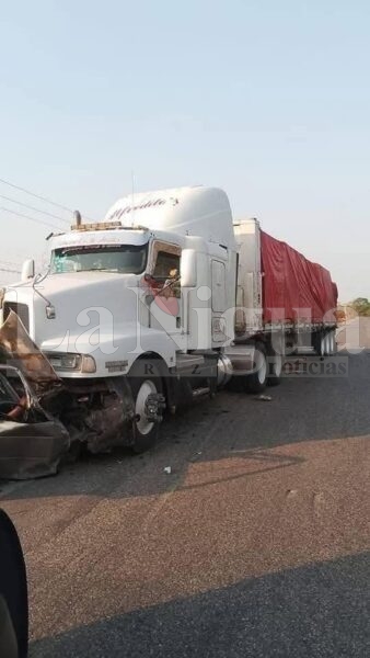 Tragedia en la carretera Emiliano Zapata – Villa Chablé deja cuatro muertos tras brutal choque frontal 3 img 20250518 wa00652588135865117870601