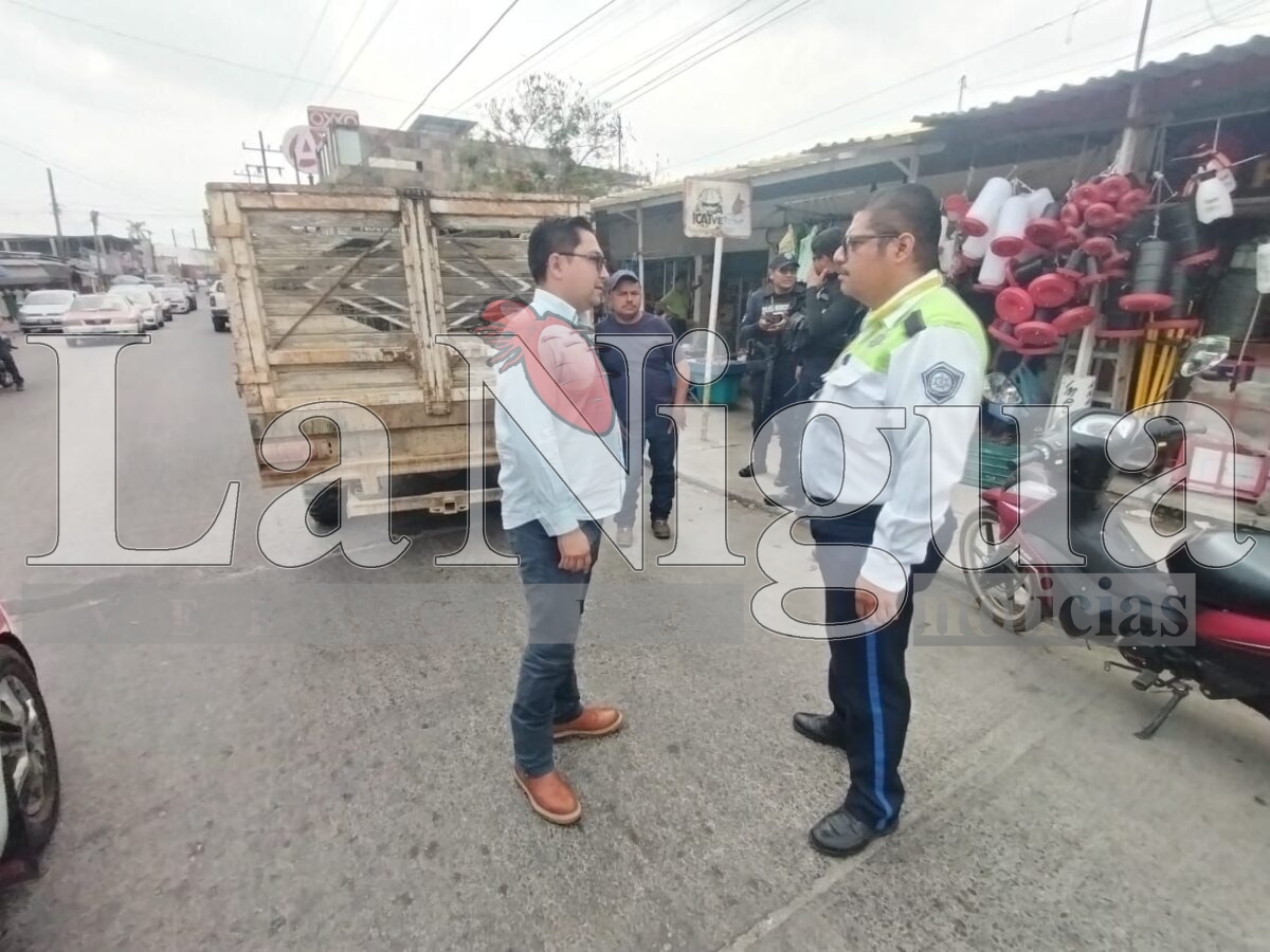 Atropellan a taquero en Las Choapas; funcionario del Ayuntamiento, en horario laboral, corrió a interceder por el responsable 2 img 20250523 wa00803572797668402157794