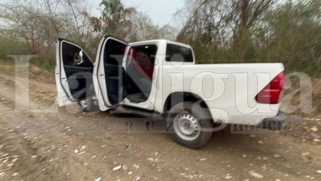 Aseguran vehículo abandonado y violentado 5 img 20250530 wa00322814357446931279897