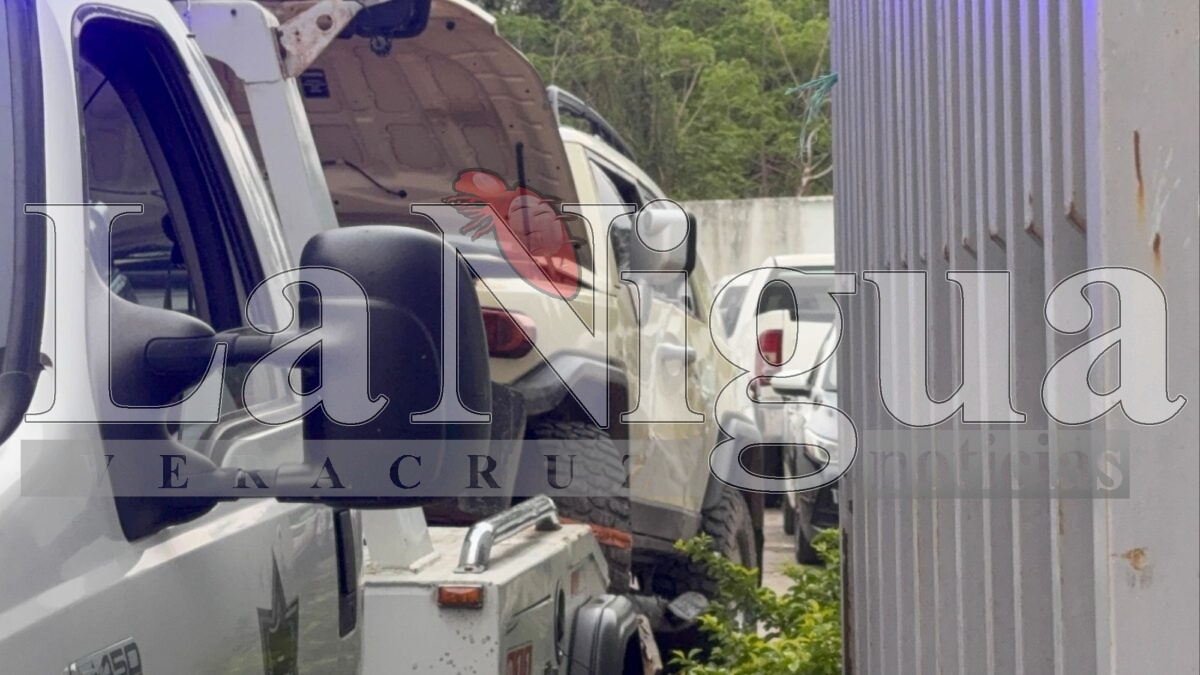 TRÁNSITO MUNICIPAL DE TANTOYUCA ESCONDE VEHÍCULOS ACCIDENTADOS 2 img 20250530 wa00336266590853914321065