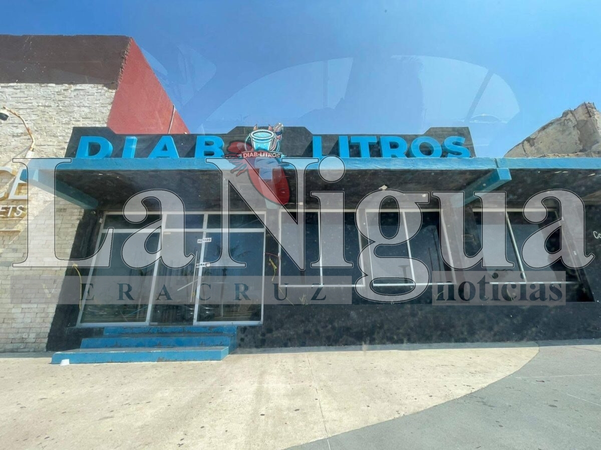 Aseguran bar en Coatzacoalcos tras operativo federal contra grupo criminal vinculado a financiamiento político.