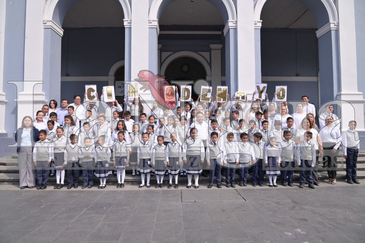 Conmemoran autoridades y estudiantes 163 aniversario de la Batalla de Puebla