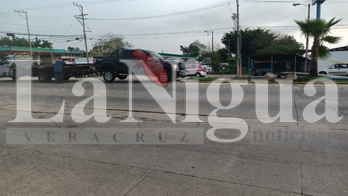 Fuerte accidente en el bulevard Instituto Tecnológico de Minatitlan 6 img 20250608 wa00163307370728019772693