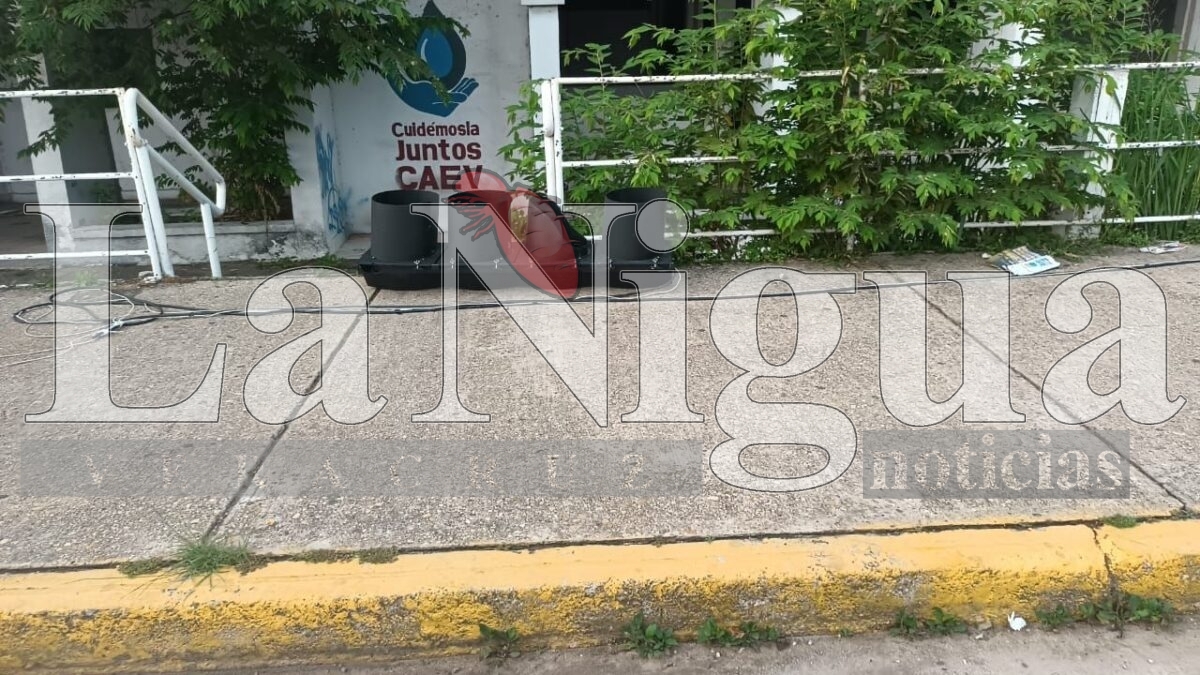 Fuerte accidente en el bulevard Instituto Tecnológico de Minatitlan 5 img 20250608 wa00172803957789118347685