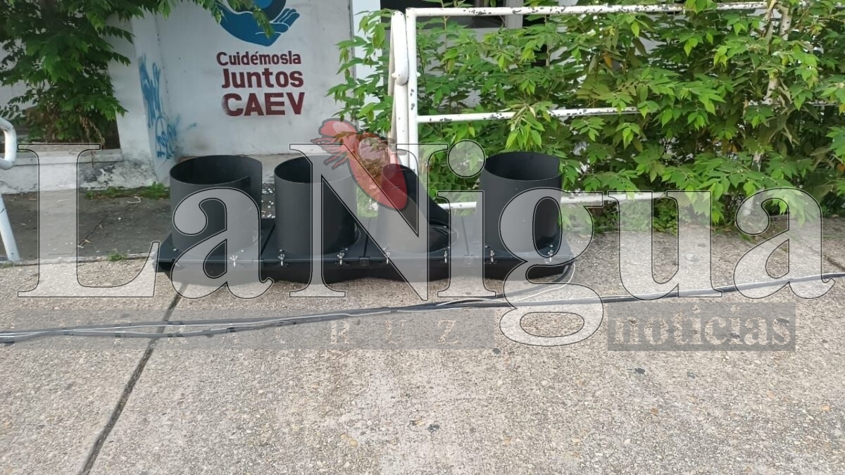 Fuerte accidente en el bulevard Instituto Tecnológico de Minatitlan 4 img 20250608 wa0018228233678316763849