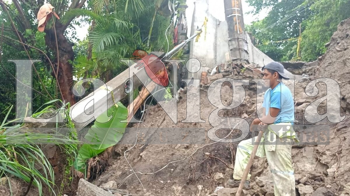 Dejan lluvias fuertes daños en varios sectores de Papantla 4 img 20250623 wa00777775006096574034182