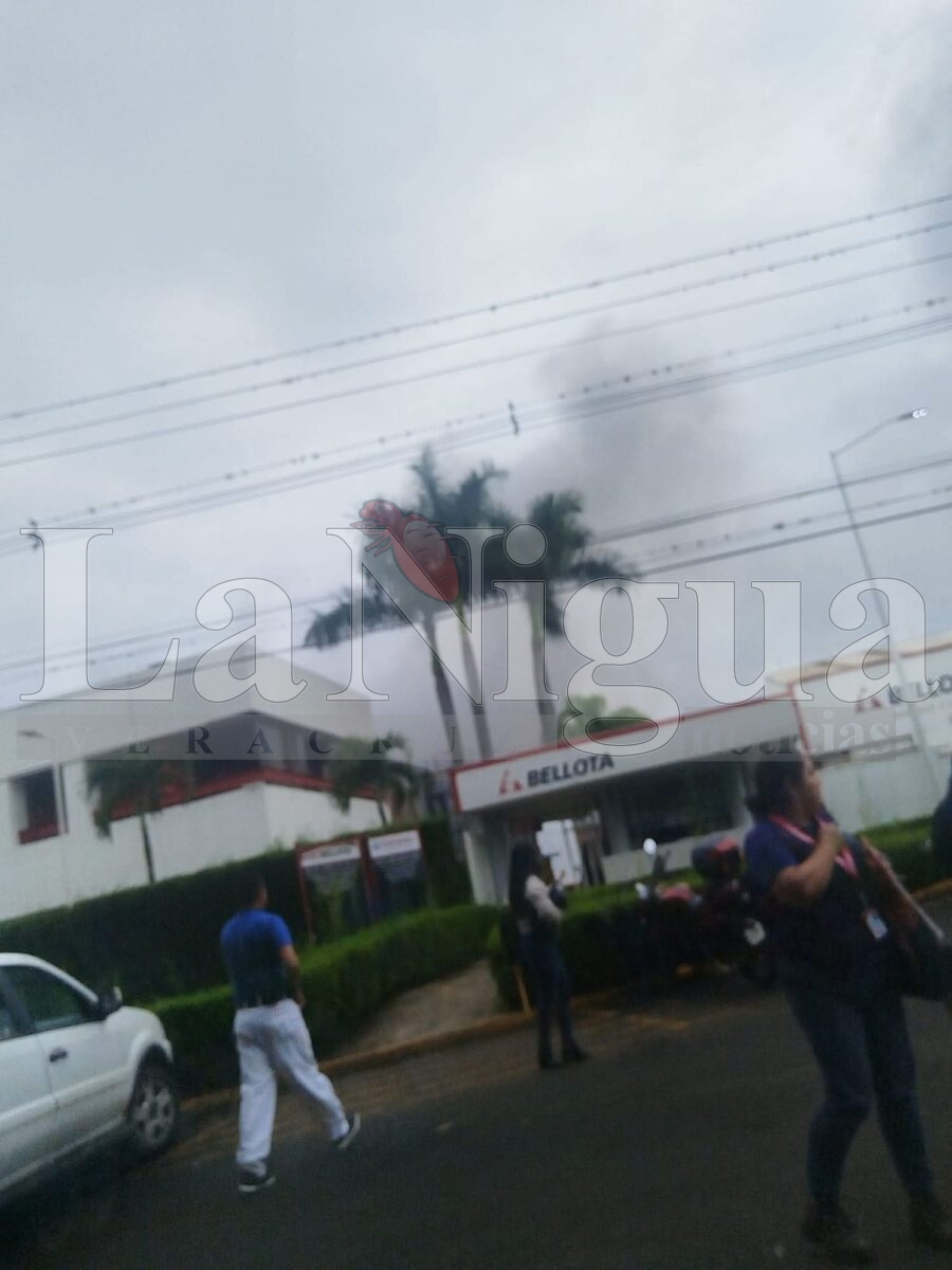 Controlan incendio en la empresa Bellota; 19 personas recibieron atención médica 16 img 20250623 wa01374955778652872796751