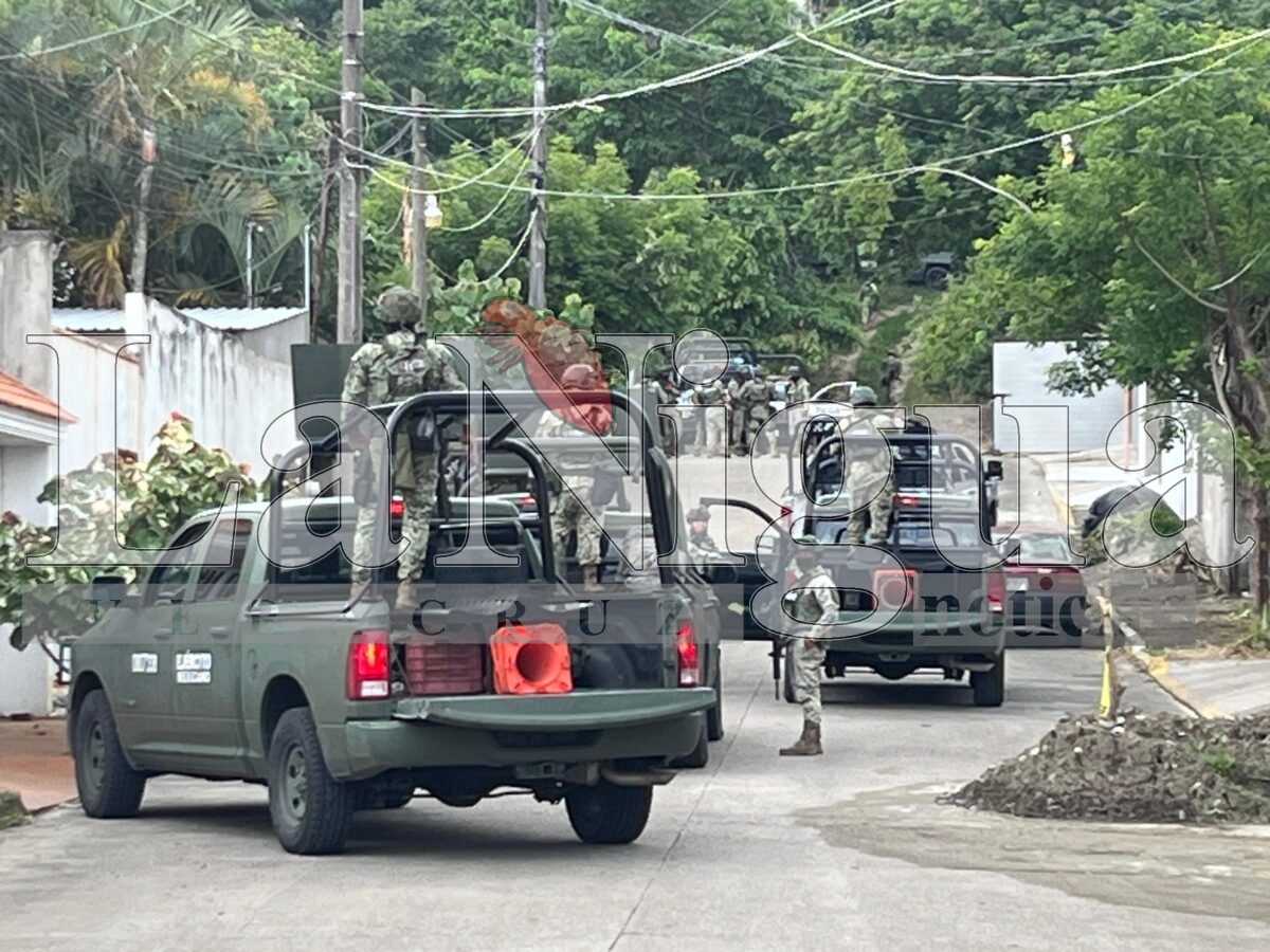 Se escapa mujer privada de la libertad y corre por calles de Poza Rica