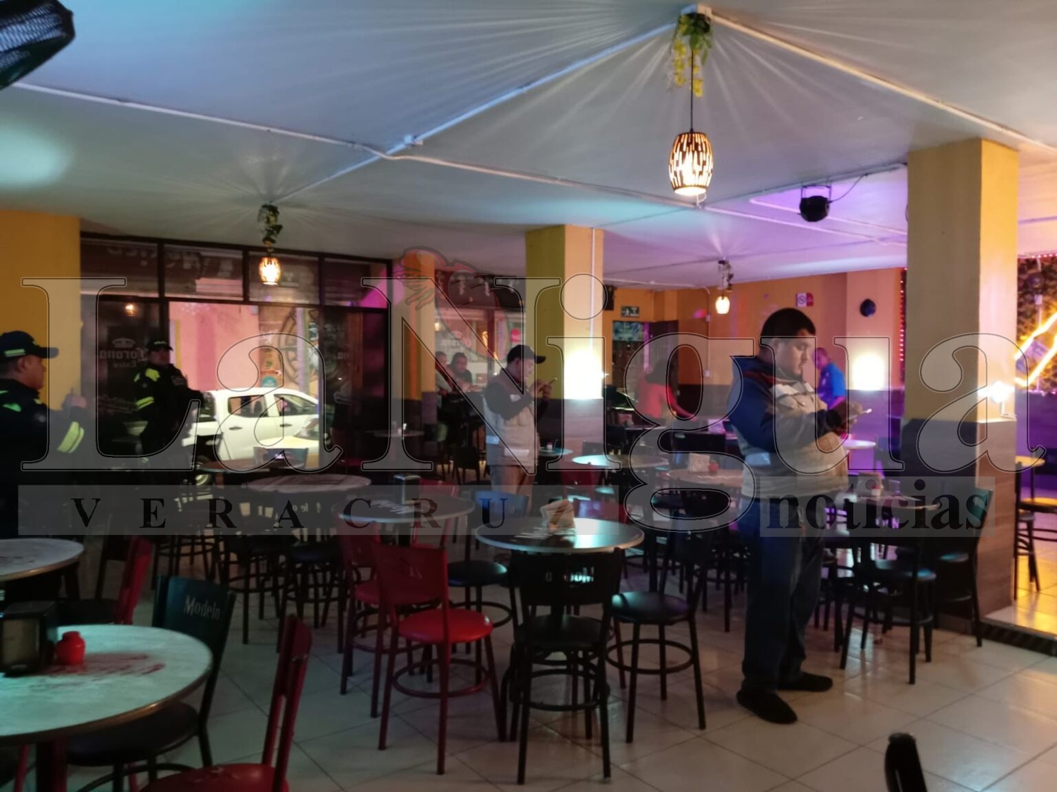 Supervisa comercio cierre permitido de bares en zona centro