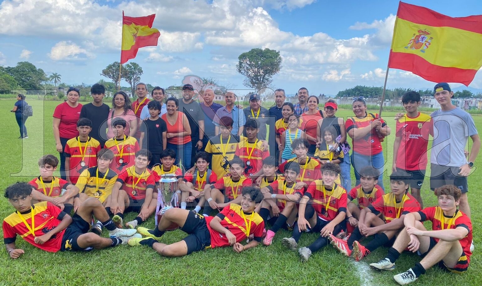 Casino Español, con Luévano,  campeón sub 15, goleó 5-0