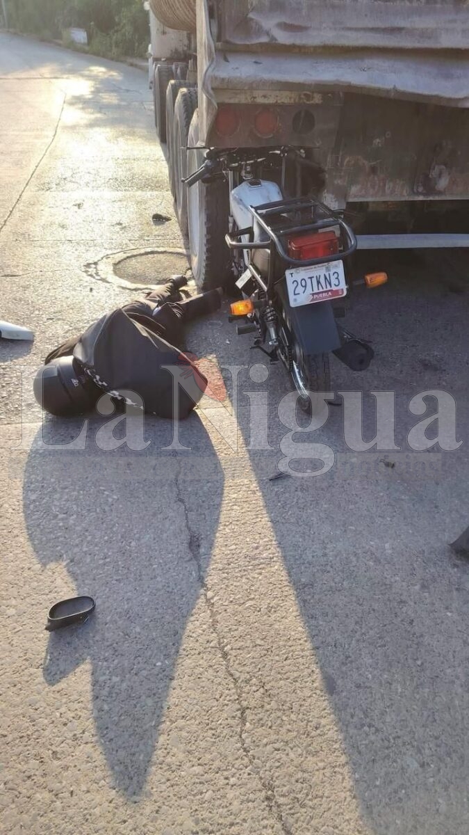 Motociclista resulta gravemente herido tras chocar contra tráiler en Fortín 11 img 20250705 wa0016684280749209476038