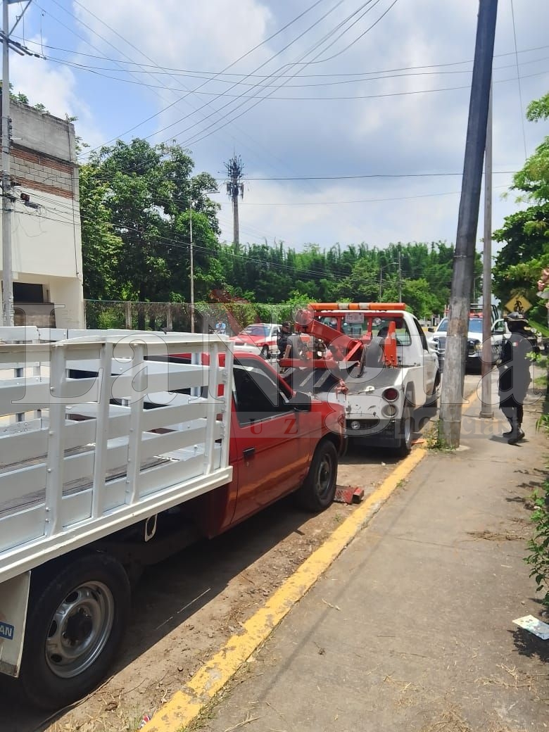 Recuperan una camioneta con reporte de robo en Papantla 6 img 20250706 wa00419221724379524098884