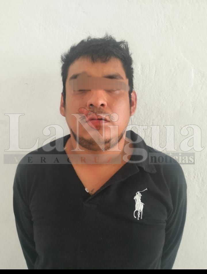 Recuperan una camioneta con reporte de robo en Papantla 2 img 20250706 wa00422694756469881221627