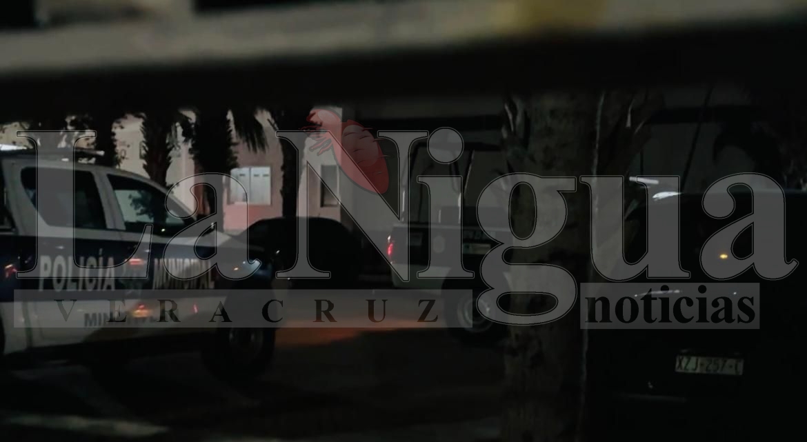 Ataque armado deja un muerto y una mujer herida en San Carlos, Hidalgotitlán; víctima fallece afuera del hospital de Minatitlán 2 img 20250711 wa00078547707883366078056