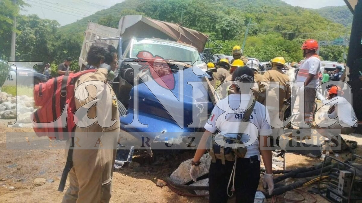 Tragedia en retén: dos muertos y varios heridos tras choque de camión sin frenos 4 img 20250715 wa01792800370762634246930