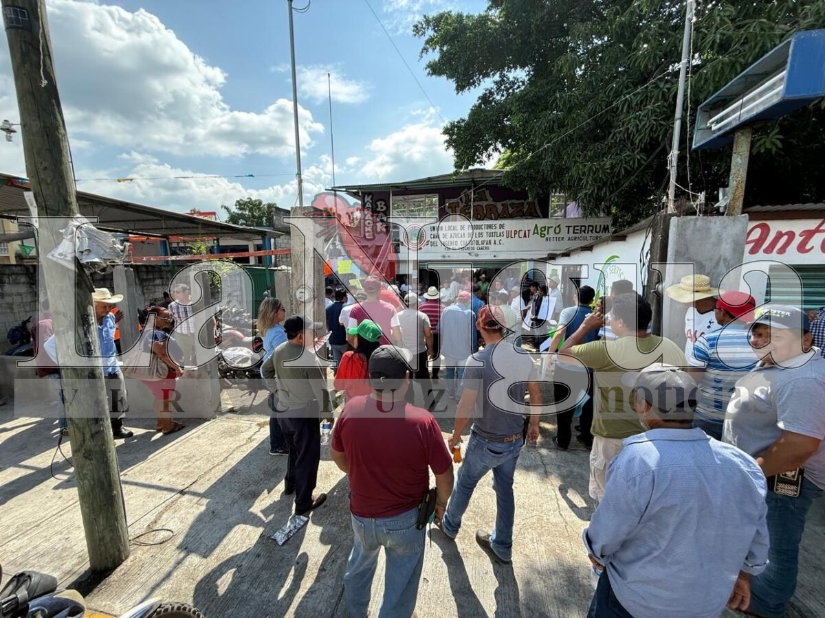 Productores cañeros marchan en Hueyapan de Ocampo; exigen liberación de su líder detenido por secuestro 5 img 20250721 wa01047751857563122301447