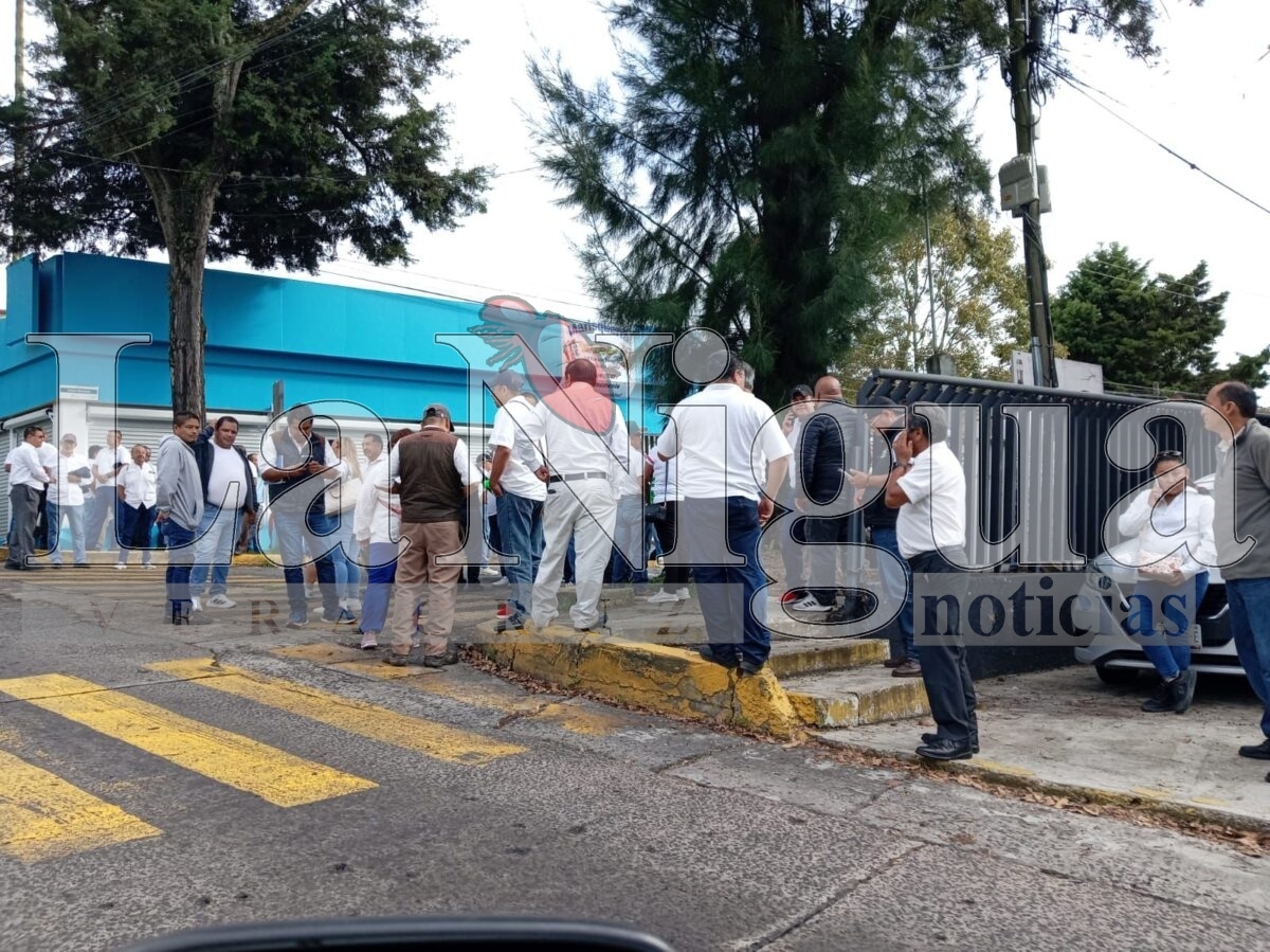 Bloqueos en todo el estado por parte de taxistas 28 img 20250728 wa00455353138511625731059