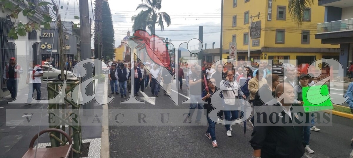 Bloqueos en todo el estado por parte de taxistas 3 img 20250728 wa00603727451511952093269