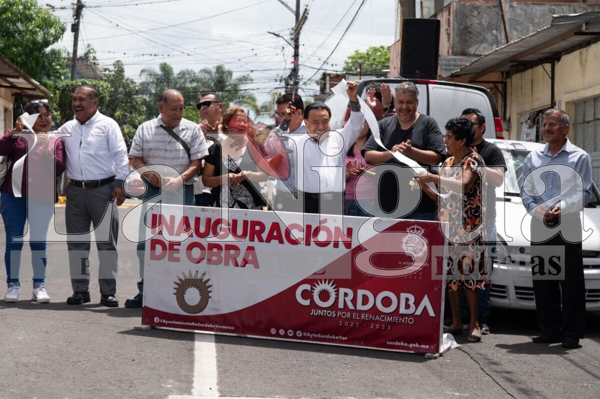 Entrega Ayuntamiento de Córdoba obras en las colonias Miraflores II y Agustín Millán 11 img 20250729 wa00392506100007360661718