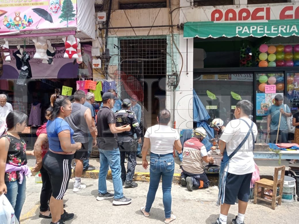 Tres trabajadores de Gas Atlántico resultan con quemaduras tras flamazo en cuartería de la zona del mercado en Córdoba 1 img 20250729 wa00441903324389546246907