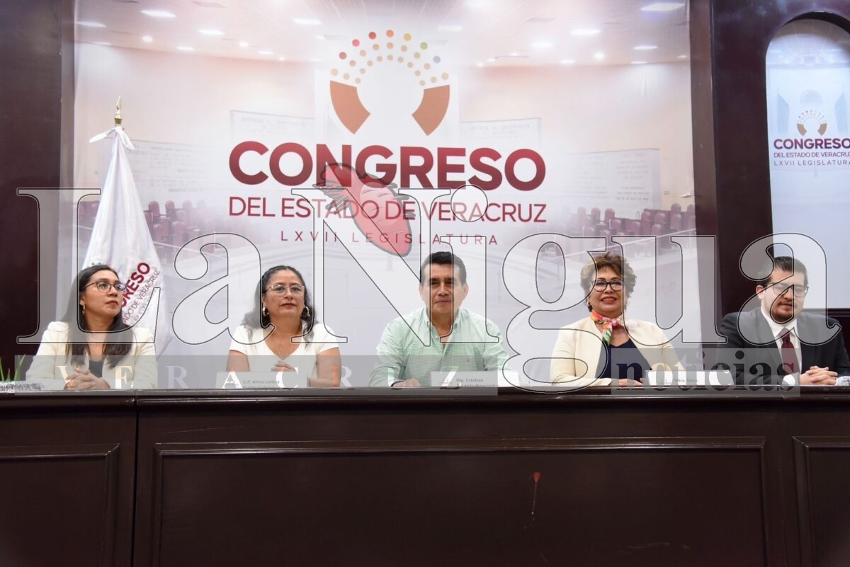 Entrega Congreso cartas de liberación de deuda pública a ayuntamientos 4 img 20250729 wa00587486947652396645228