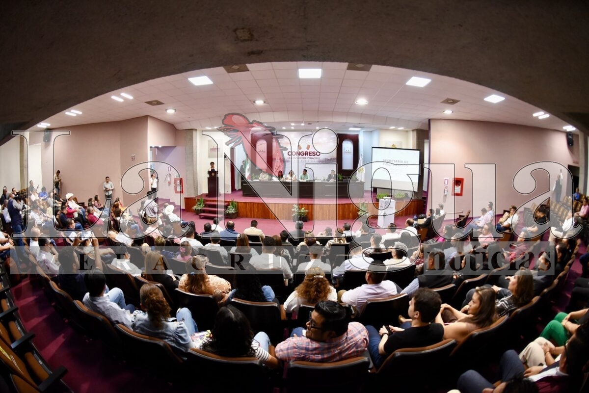 Entrega Congreso cartas de liberación de deuda pública a ayuntamientos 3 img 20250729 wa00643341164863965821793