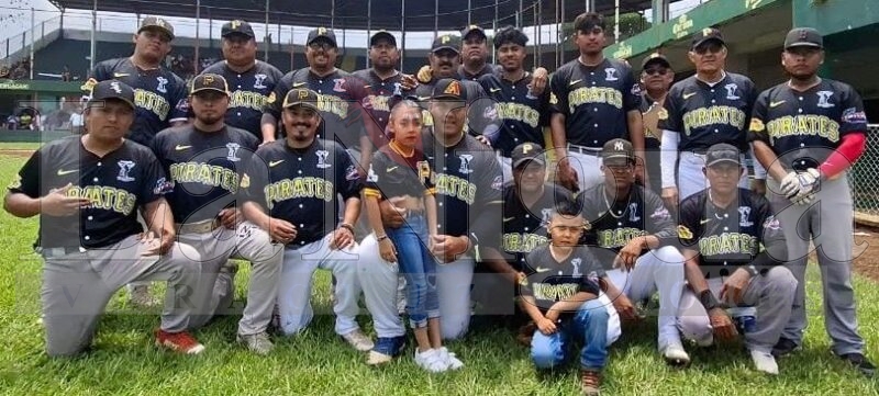Los dos campeones y totalrechazo a la violencia 1 img 20250730 wa00056639404268553631926