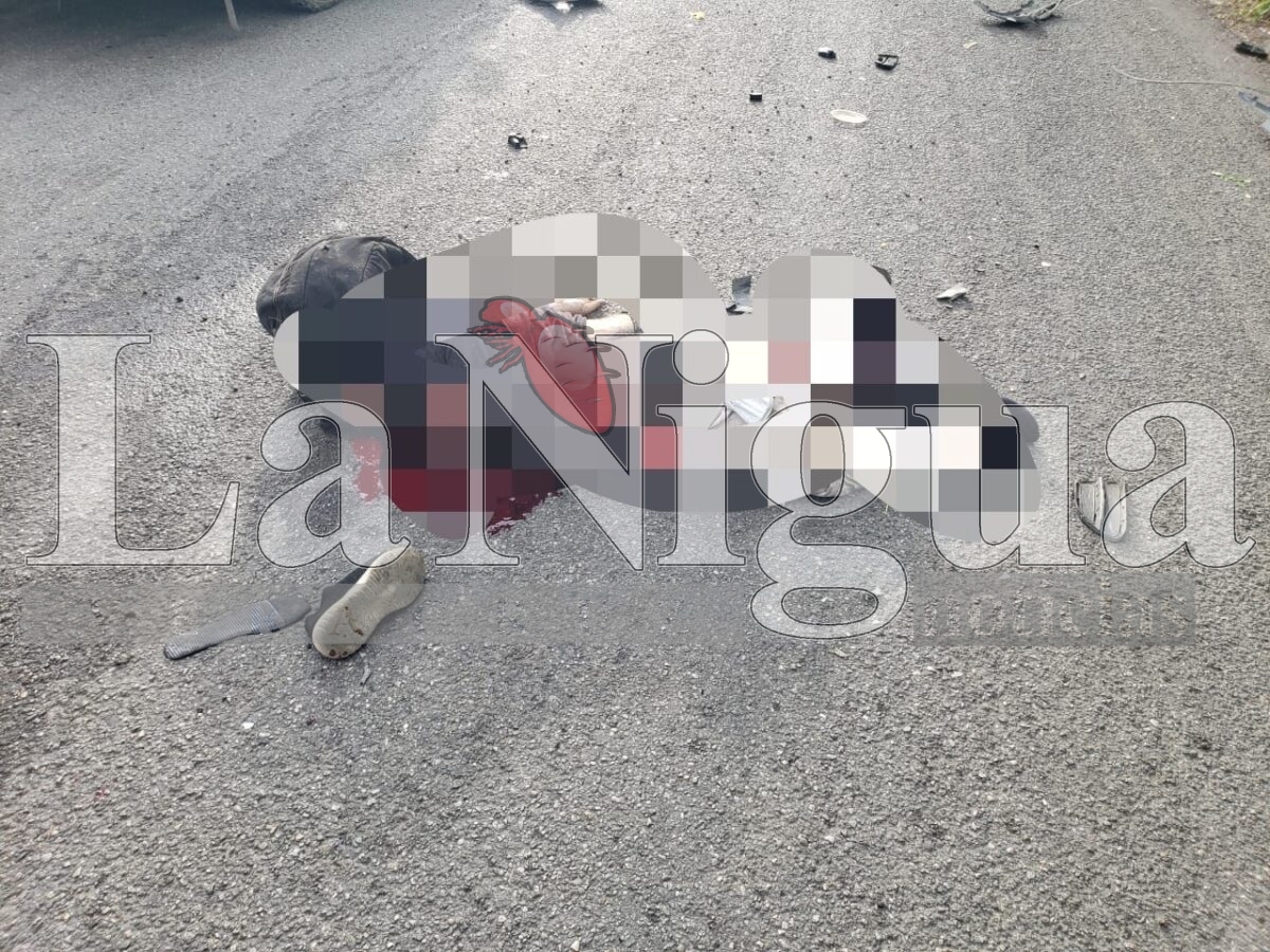Tragedia en Comalcalco: Dos motociclistas mueren tras ser arrollados por un taxi 1 polish 20250707 1101095132143516909035925464