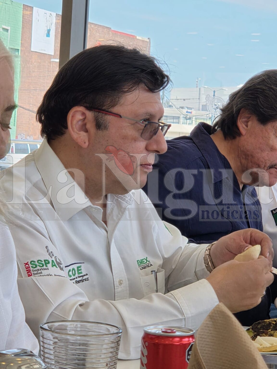 Más de 3 mil empleados de PEMEX serán baja por doble función