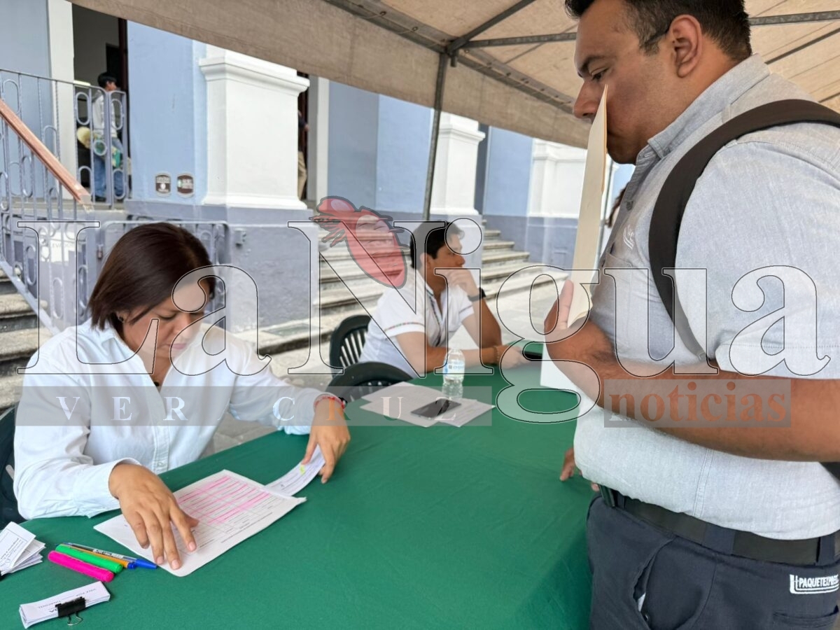 Adquieren cordobeses tinacos a precio accesible