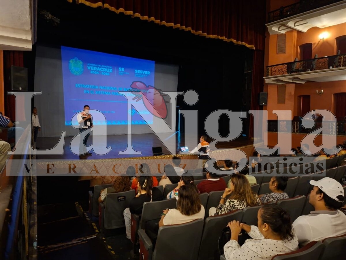 Capacitan a propietarios y trabajadores de establecimientos en buenas prácticas de higiene