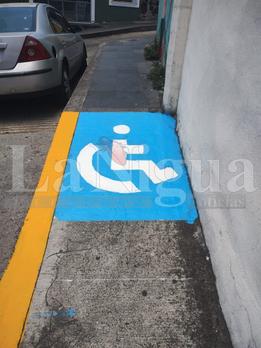 Señaliza Tránsito Municipal rampa especial para personas con discapacidad