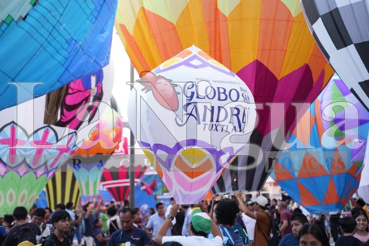 2da exhibición de globos del Festival internacional del Globo de Papel 2025 San Andrés Tuxtla 8 img 20250809 wa00143627756342477069334