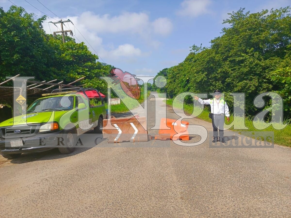 Cierre total en la carretera estatal *Ciudad Isla- Santiago Tuxtla 5 img 20250809 wa00487061117202156346120